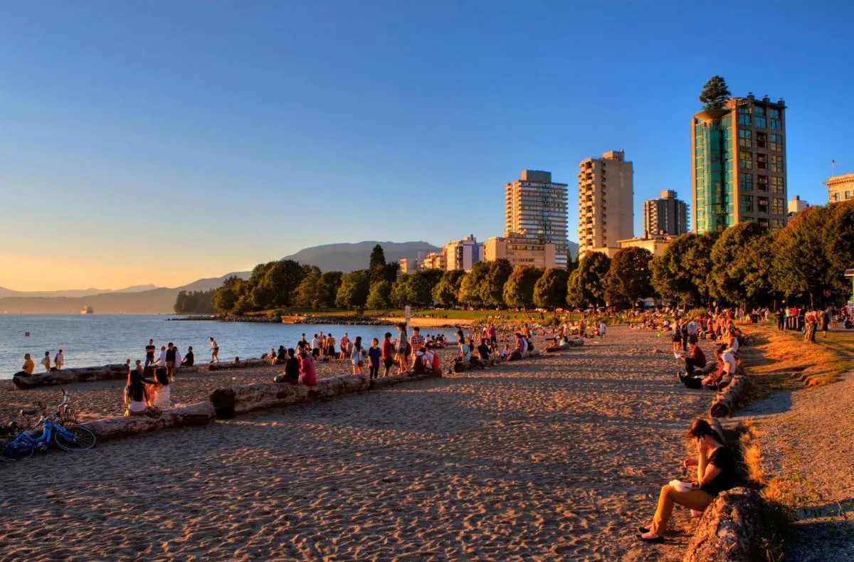 Image 5 of Luxury Downtown Vancouver Suite