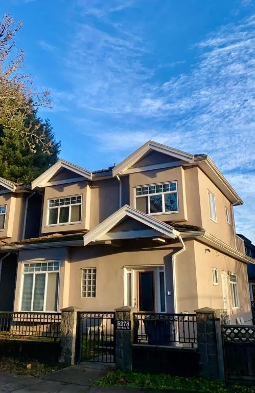 Image of Modern & Cozy 2-Bed Suite in Vancouver
