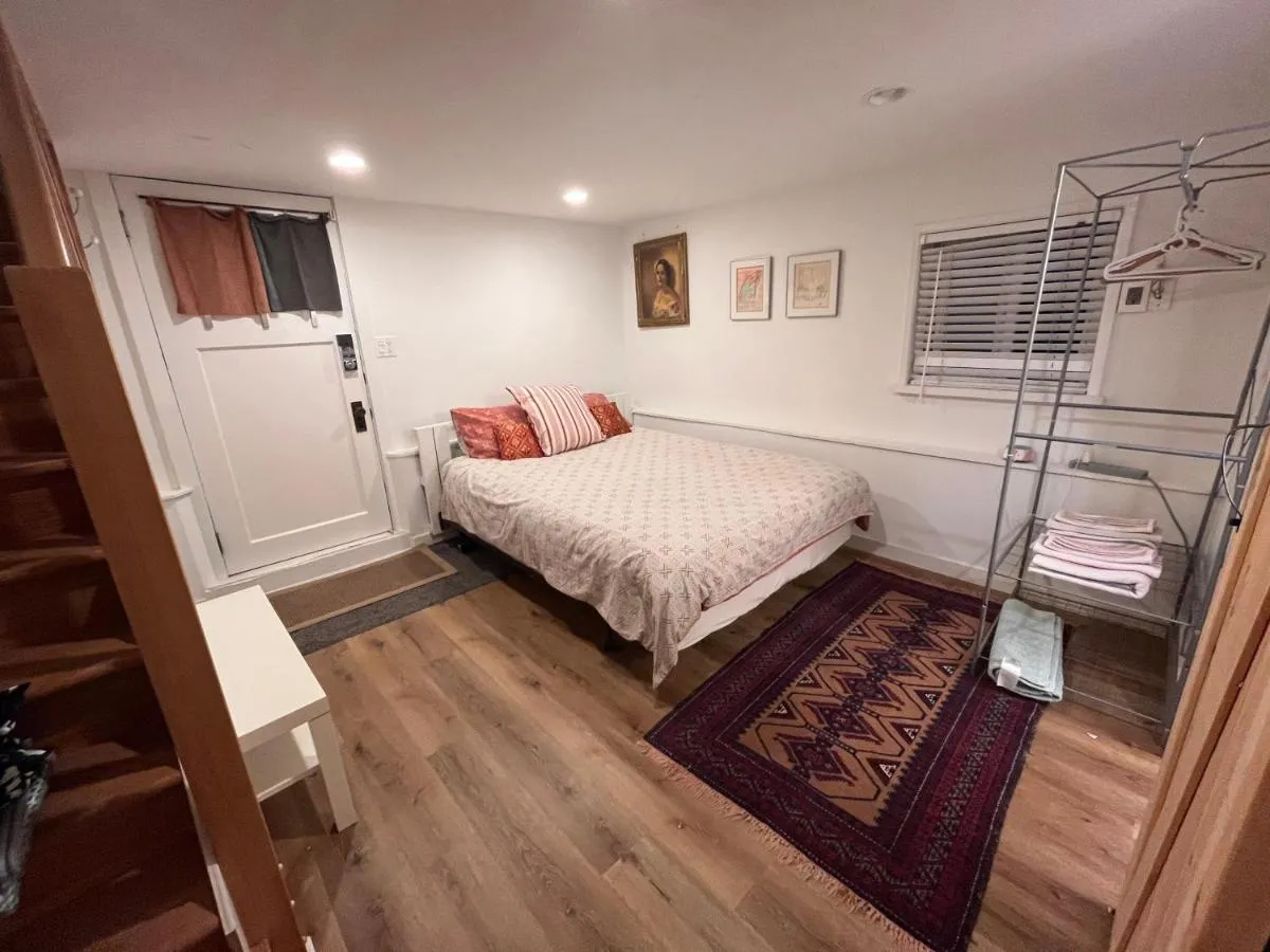 Image 1 of Neat, compact, private room in a lovely Vancouver neighbourhood
