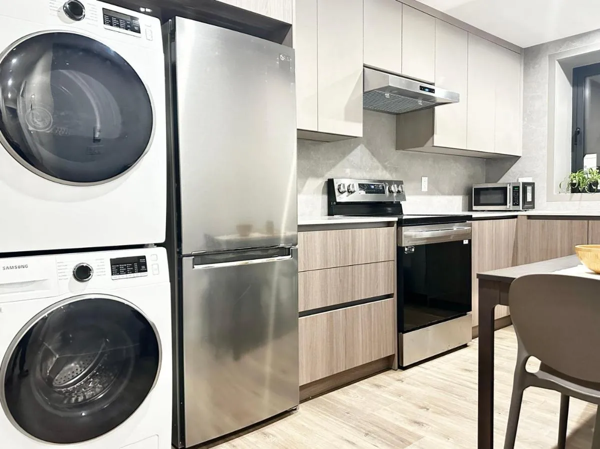 Image 3 of New Suite with Private Bathroom 10 mins to UBC