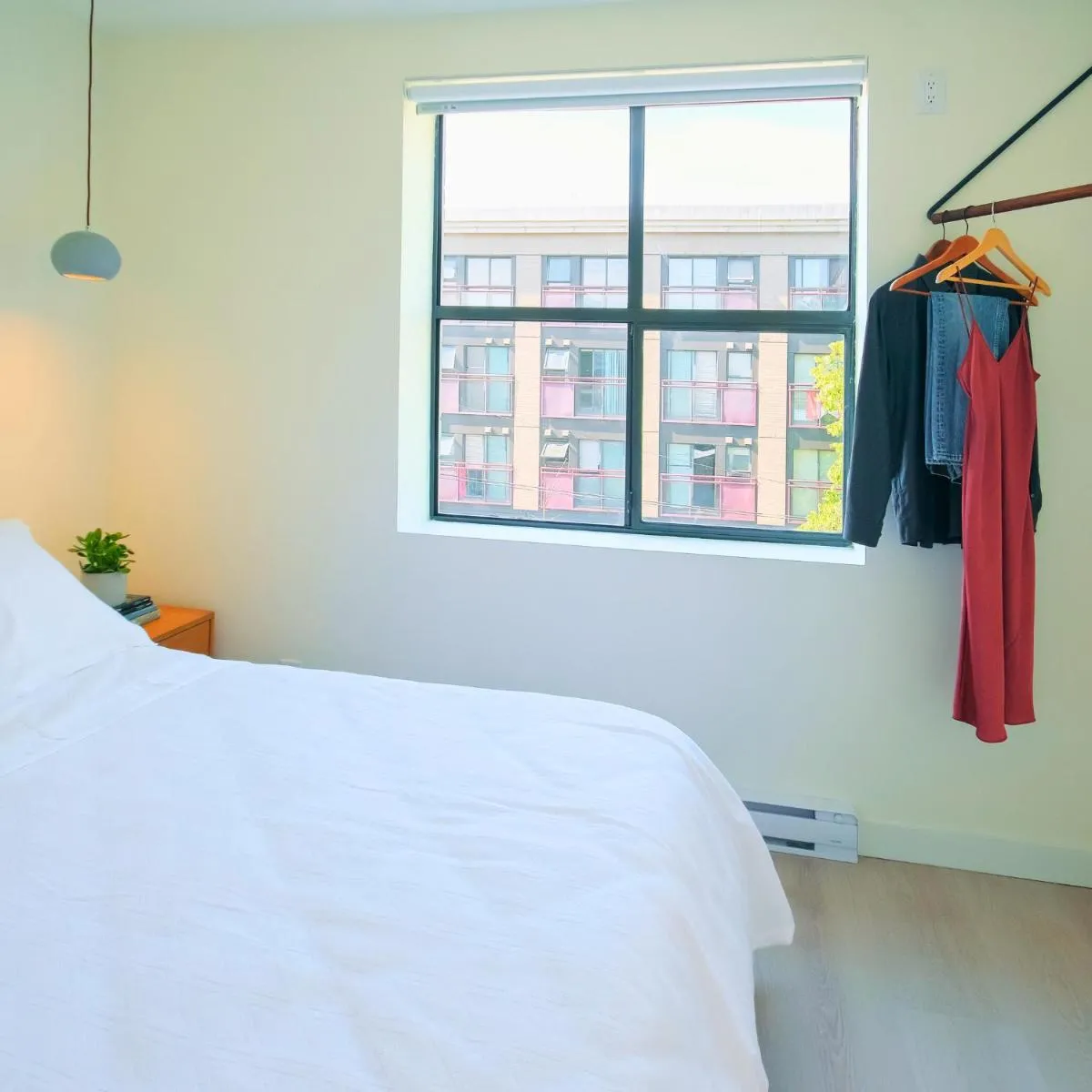Image 6 of Newly Renovated 1 Bedroom Condo in Japantown! Near Gastown & Railtown!