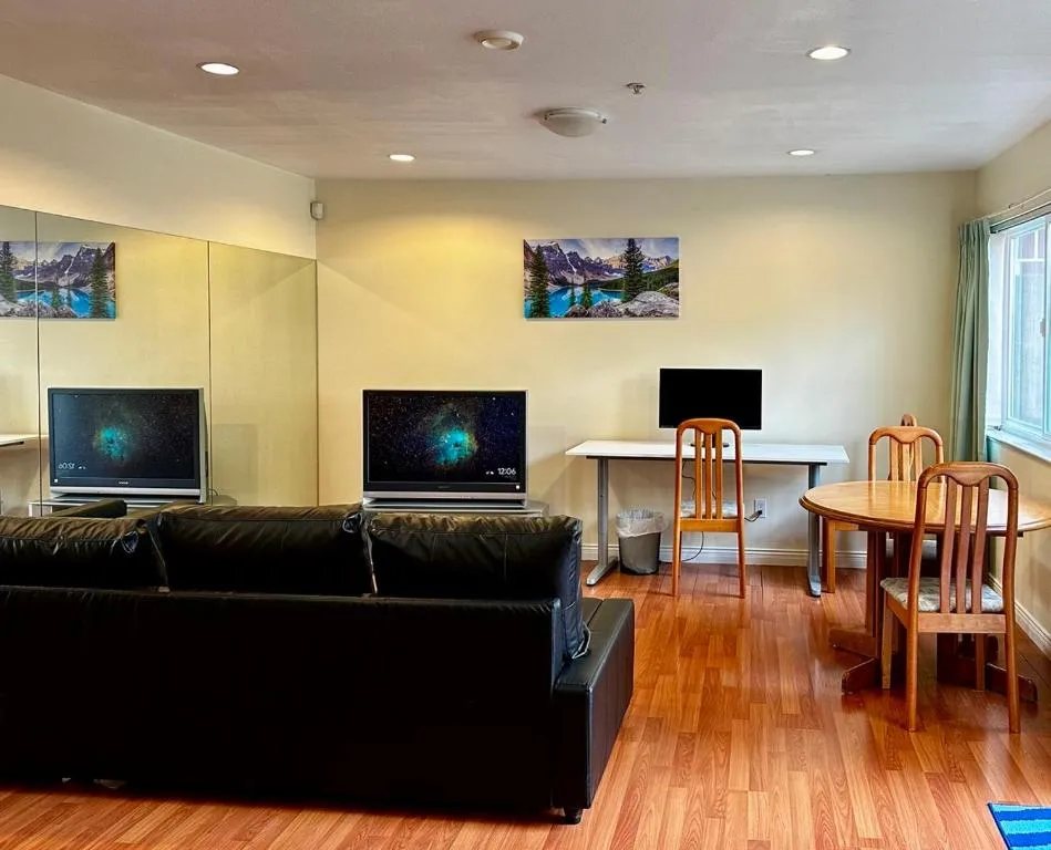 Image of SixPine Suite – 2 bedroom suite