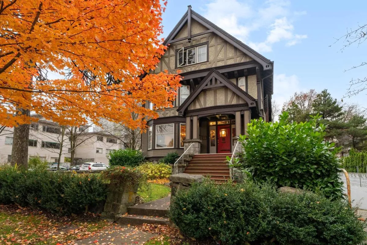 Image 2 of The Hunter House Bed and Breakfast