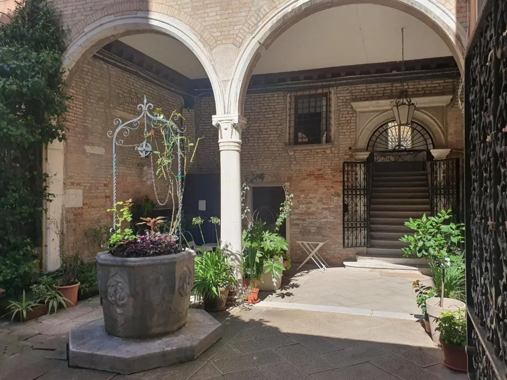 Image of Al Mezzanino, Palazzo Torniello