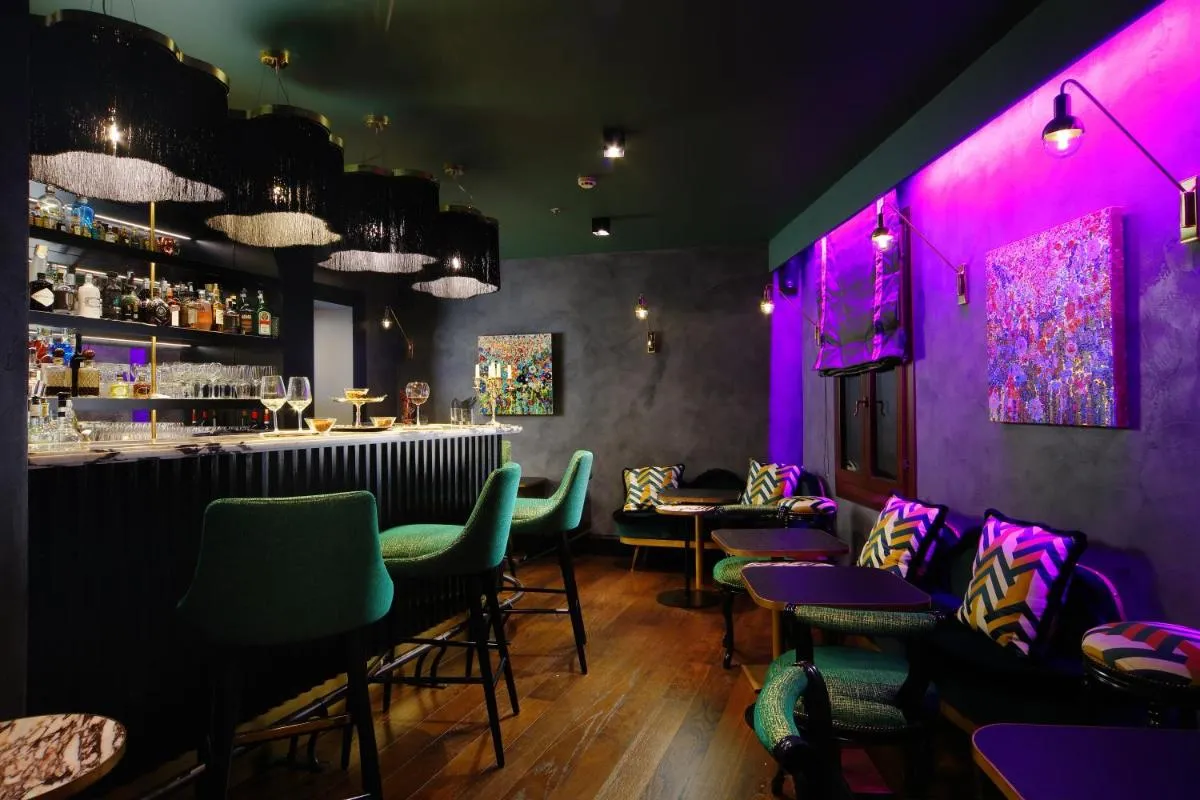 Image 2 of Aqua Palace