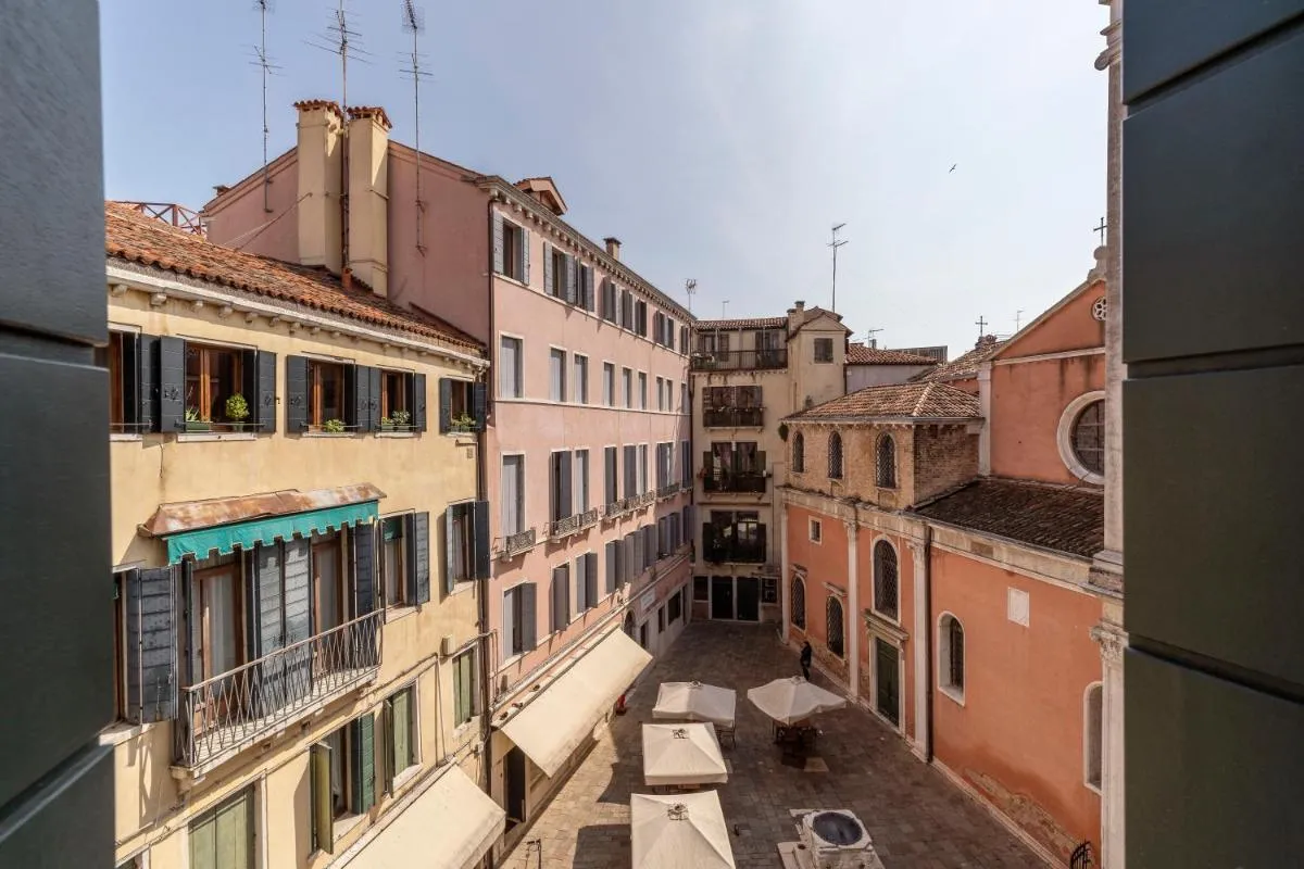 Image 5 of Black and White