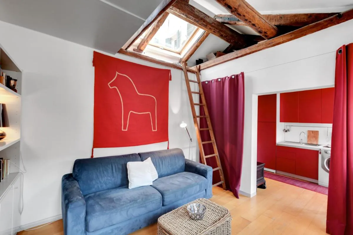 Image 1 of Bragora Smoochy Attic In Venice