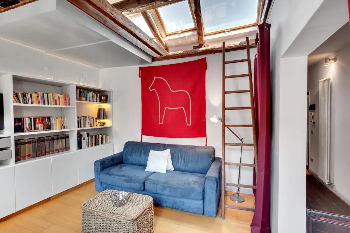 Image 4 of Bragora Smoochy Attic In Venice