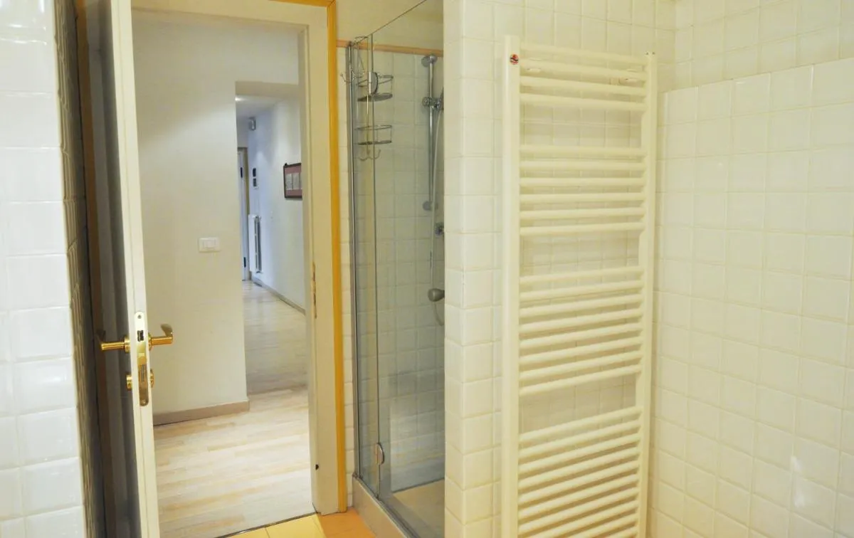 Image 2 of Ca’ Formosa, canal views close to San Marco and Rialto