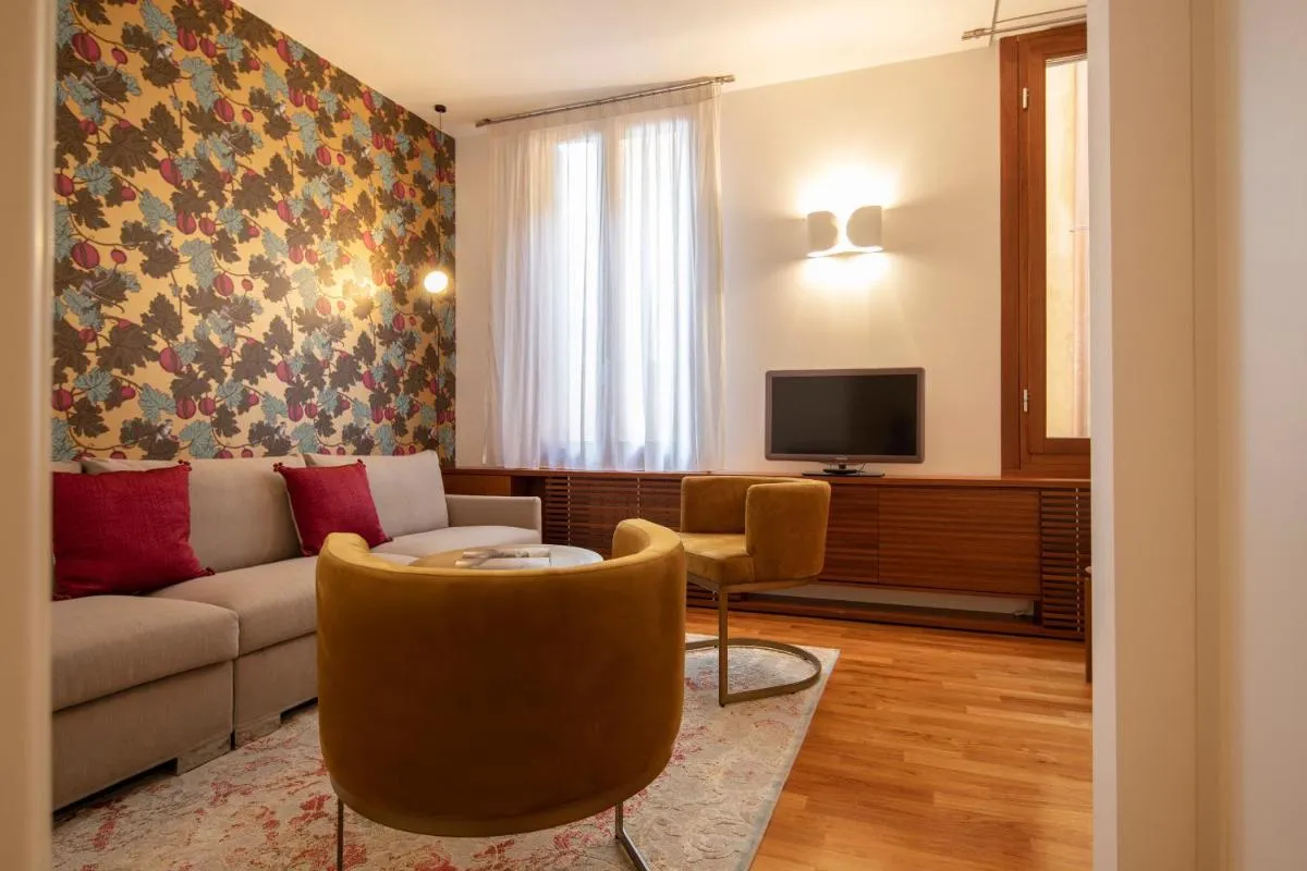 Image 2 of Ca’ della Scimmia – Rialto Bridge, Venice