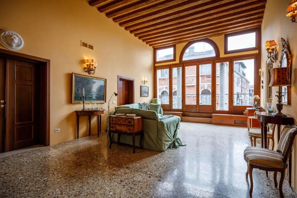 Image 4 of [Canal View & San Marco tower] Prestigioso appartamento storico