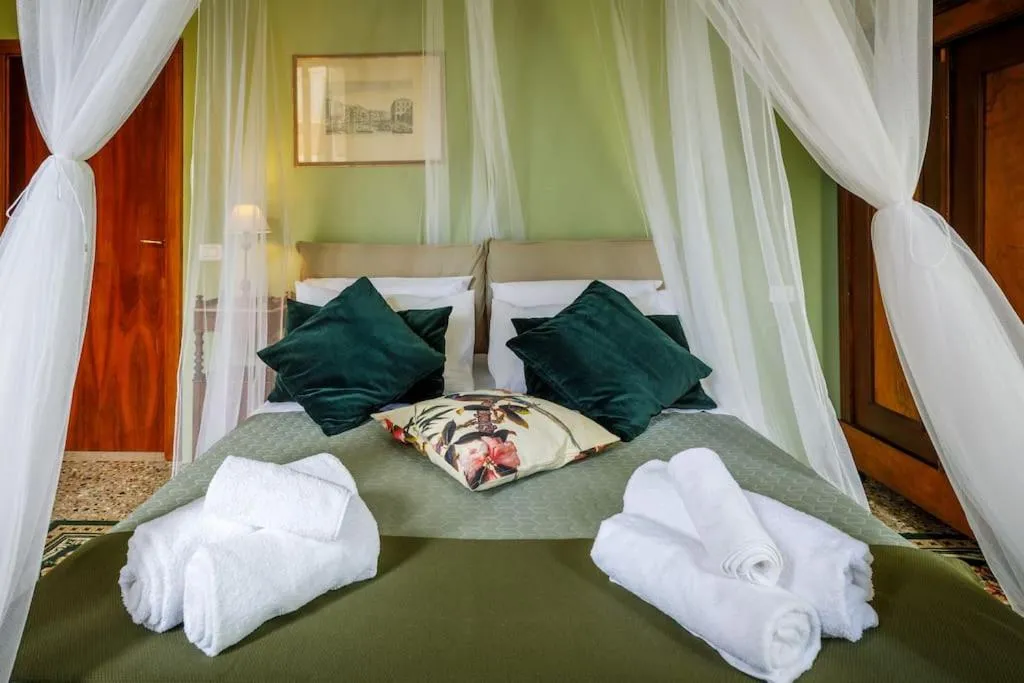 Image 1 of [Canal View & San Marco tower] Prestigioso appartamento storico