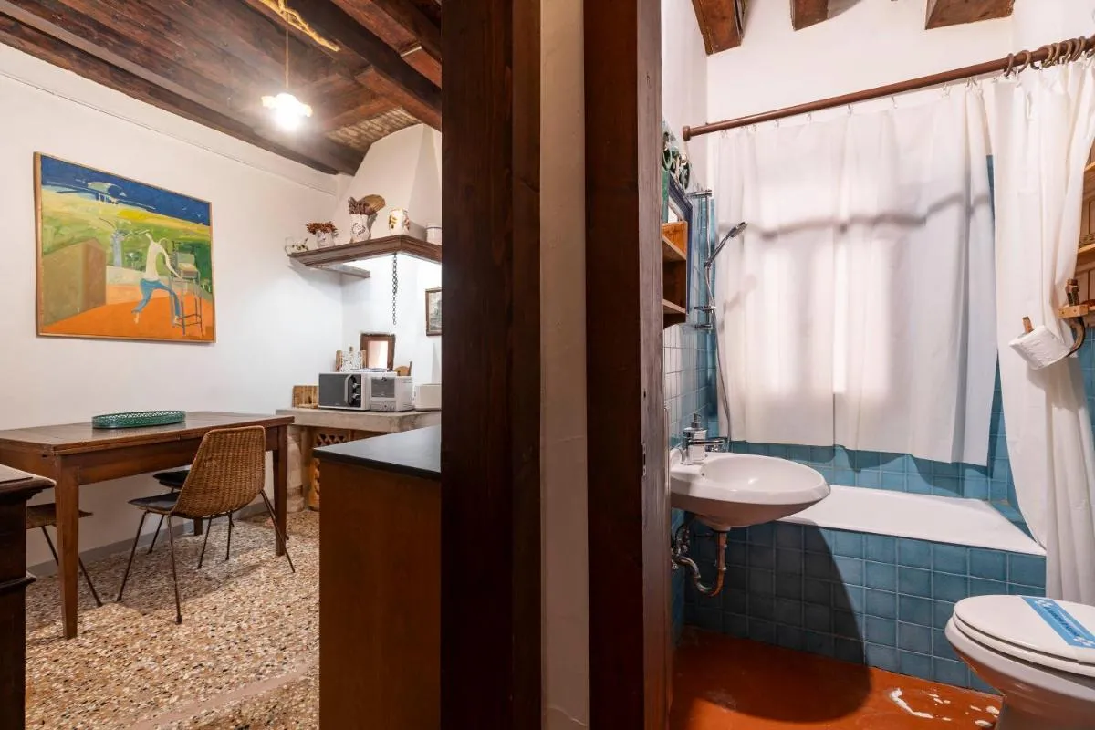 Image 2 of Casa Trecento