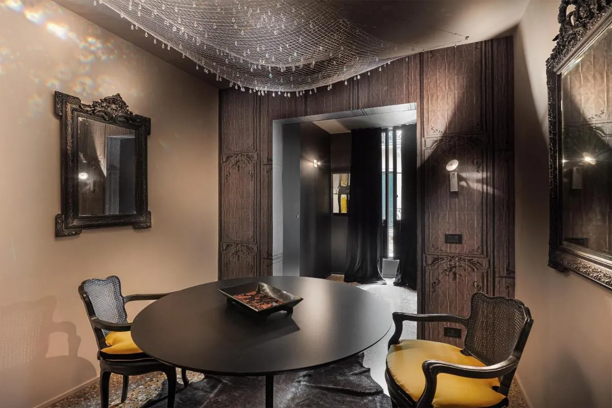 Image 5 of Charming House DD724