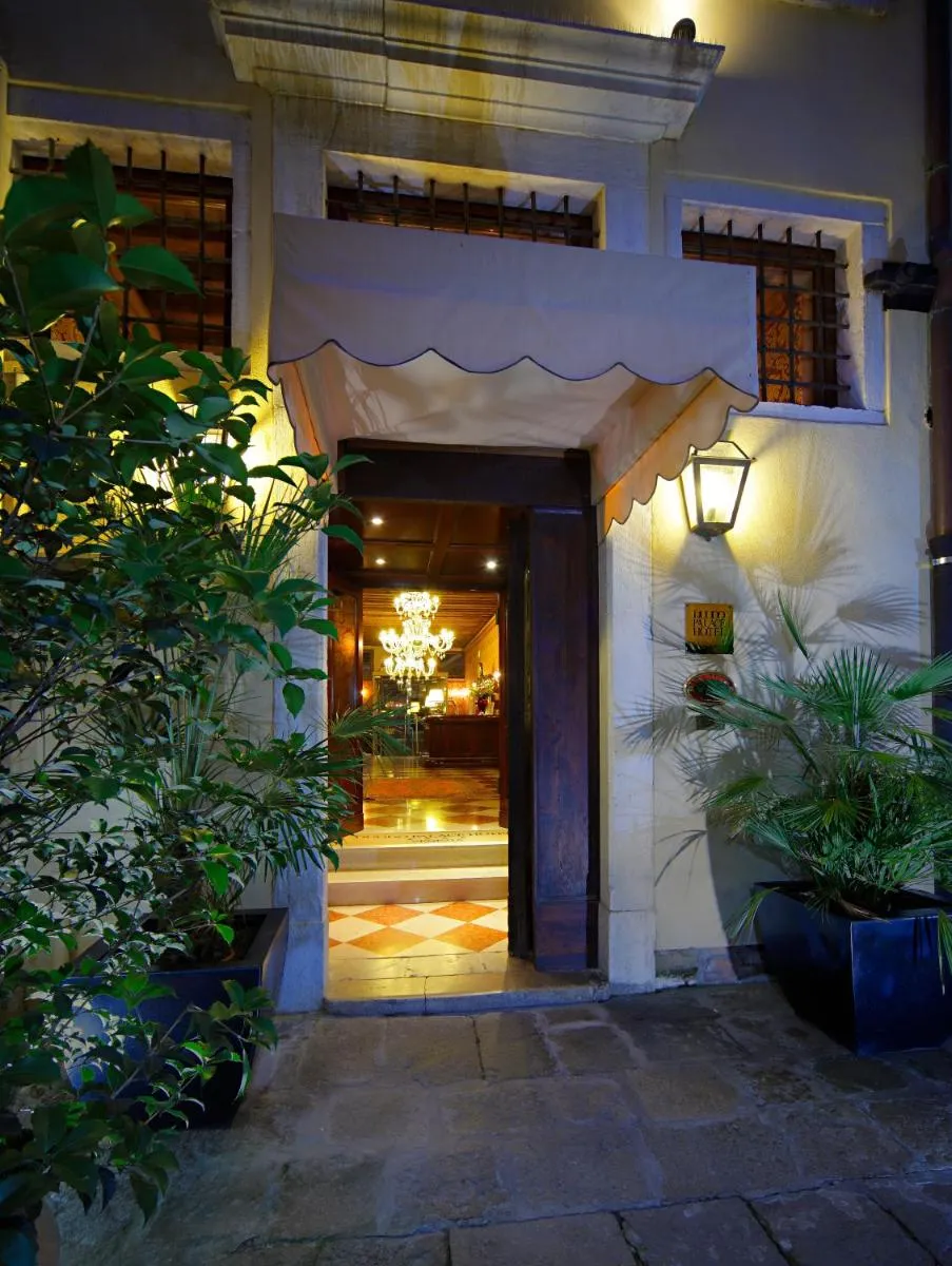 Image 6 of Duodo Palace