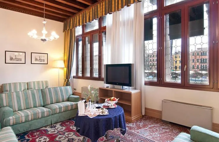 Image 2 of Foscari Palace