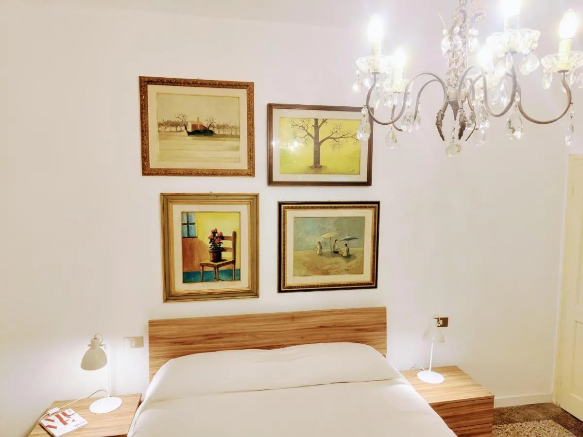 Image 1 of Home 4 You – Mestre Railway