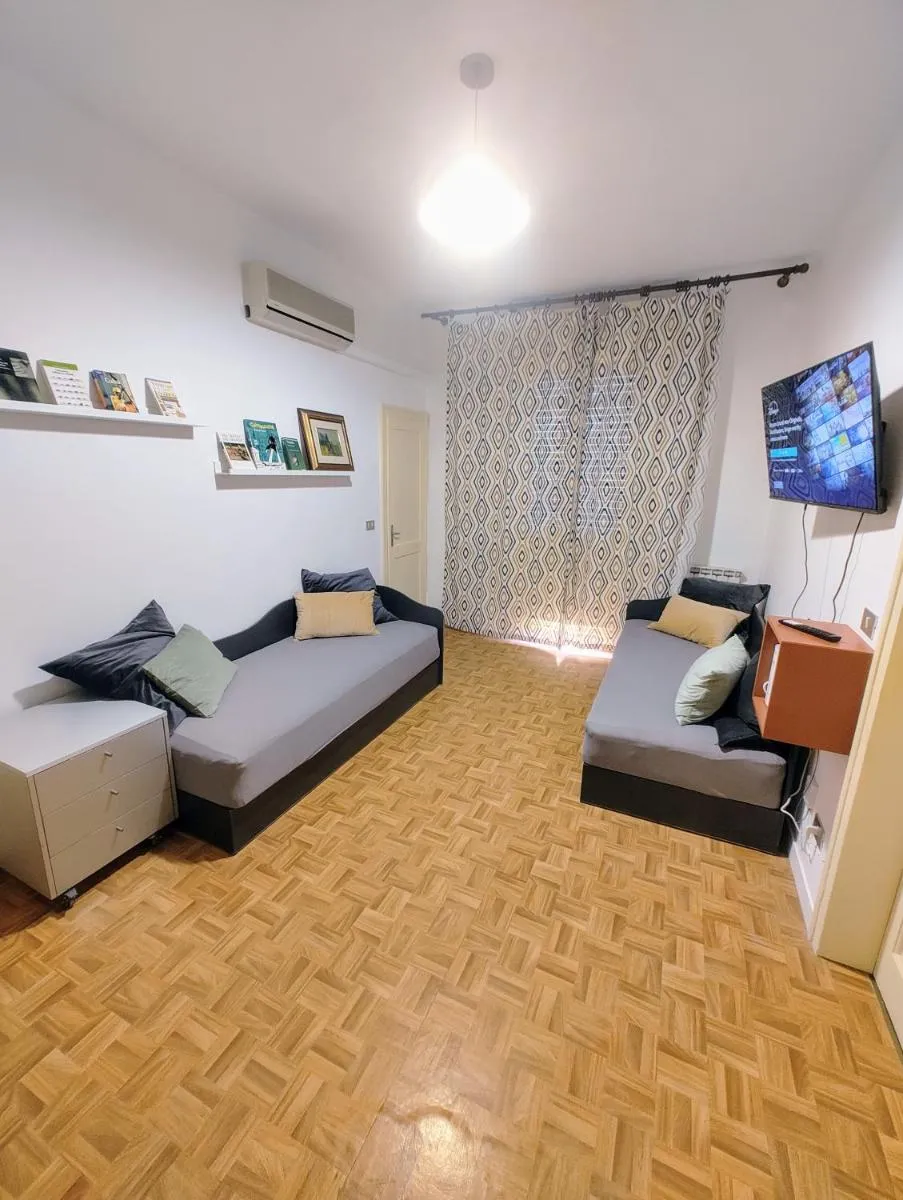 Image 5 of Home 4 You – Mestre Railway