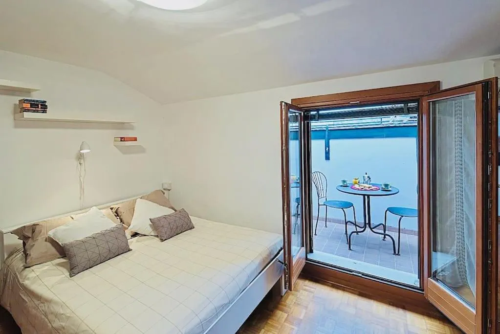 Image 1 of In the center of Venice