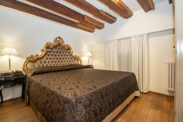 Image 1 of LUXURY APARTMENT San Marco Experience