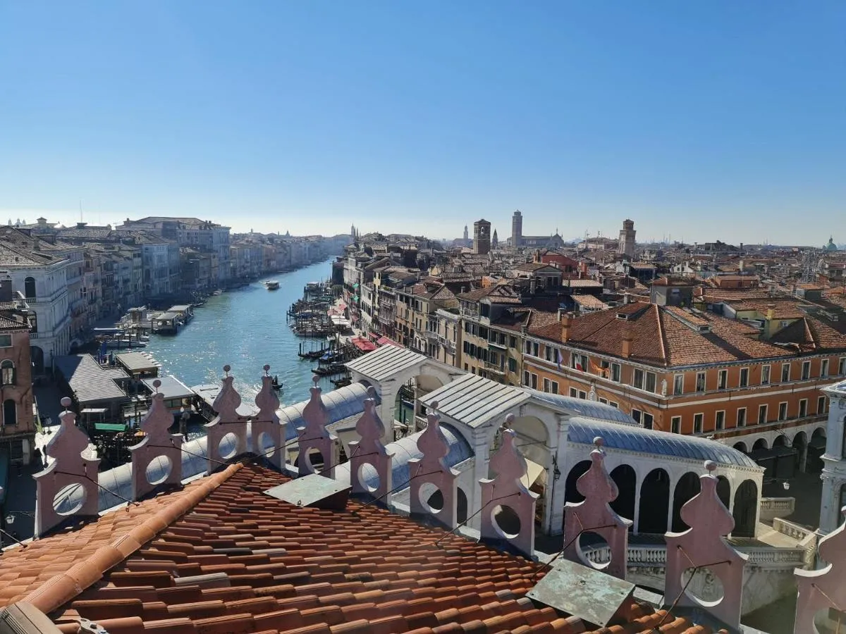 Image 4 of Luxury Suites in Venice-Friendly Venice Suites