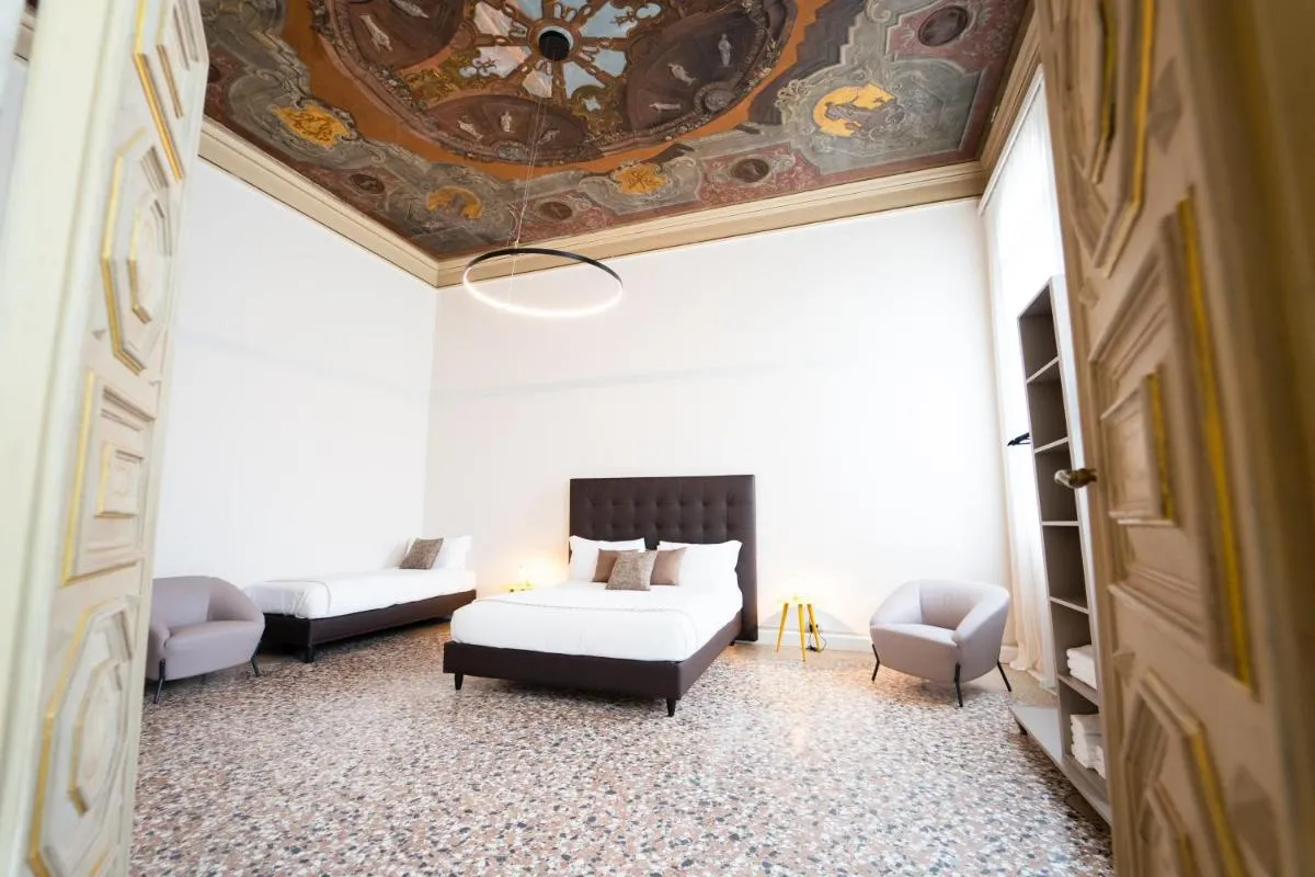 Image 6 of Luxury and Elegance Calatrava