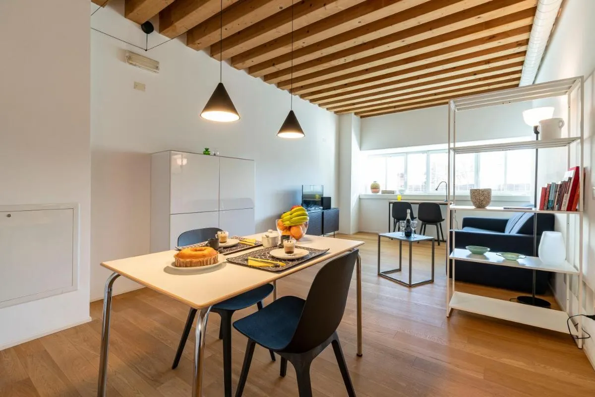 Image 1 of Mel House