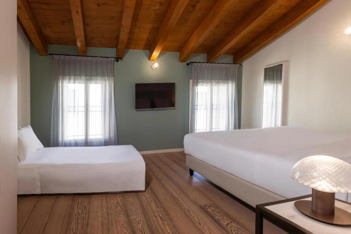 Image 2 of Palazzina Riello