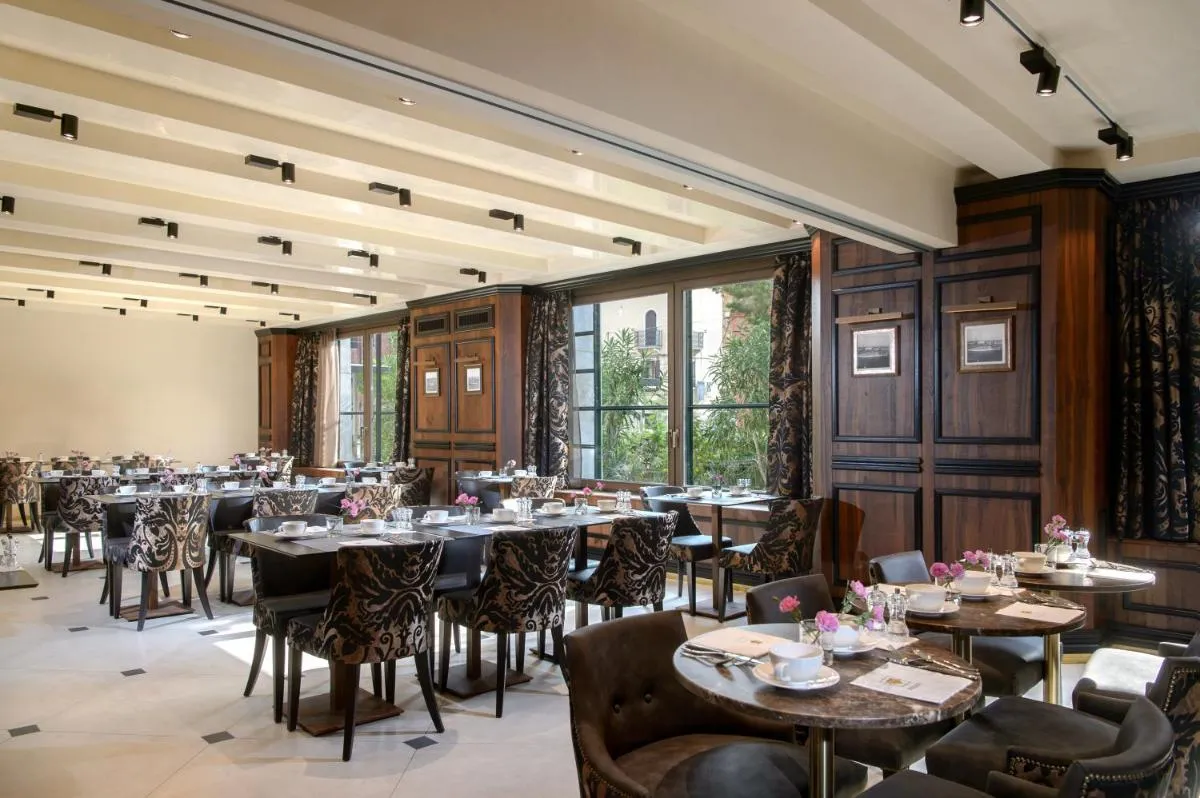 Image 1 of Palazzo Veneziano – Venice Collection