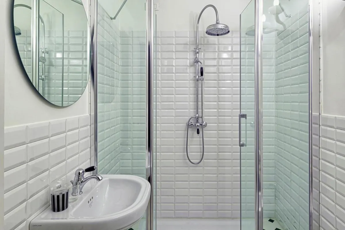 Image 2 of Porta da mar