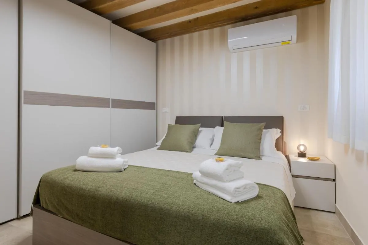 Image 4 of Residenza Scala del Bovolo