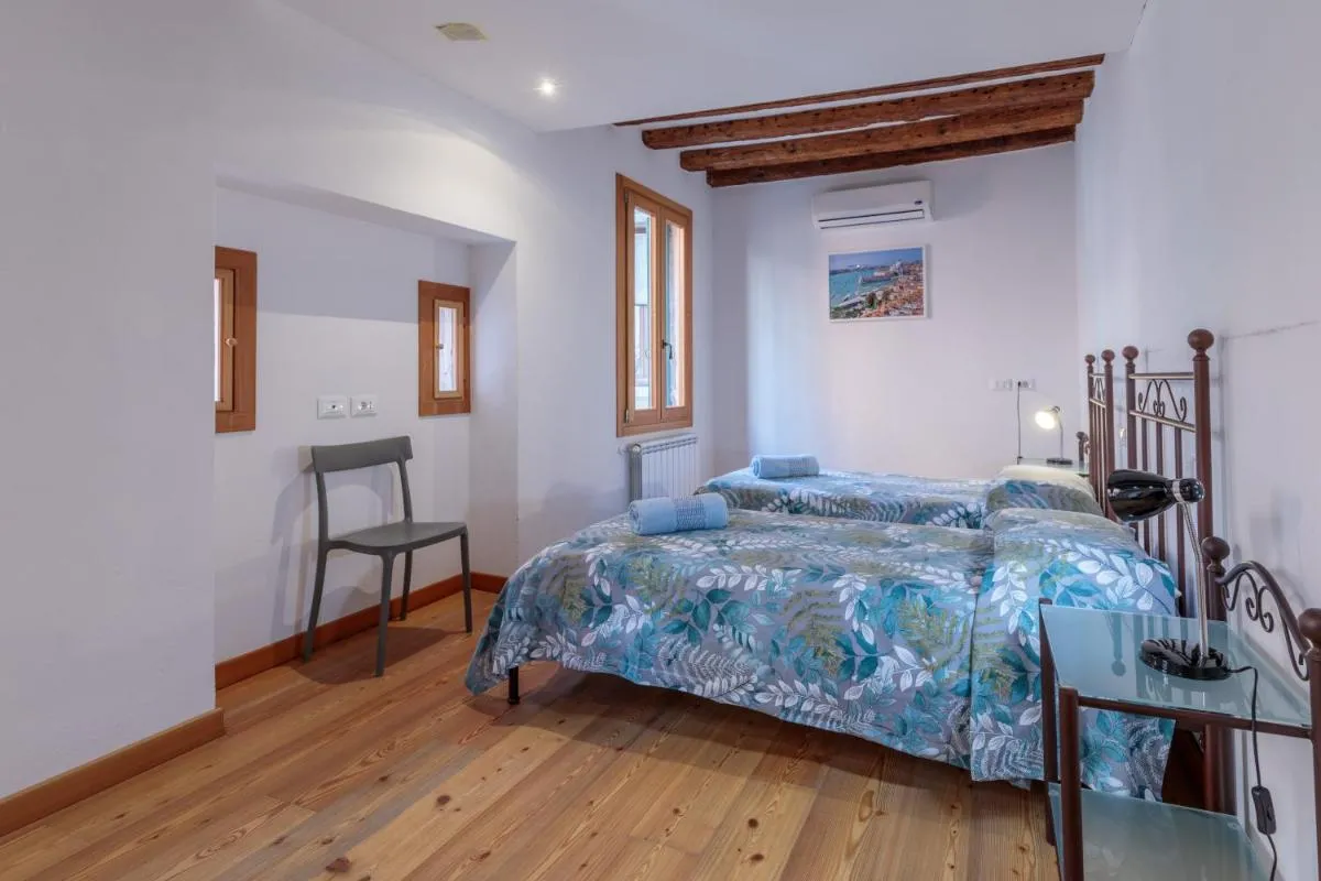 Image 1 of Rialto Bridge! Comodo appartamento in centro – 1