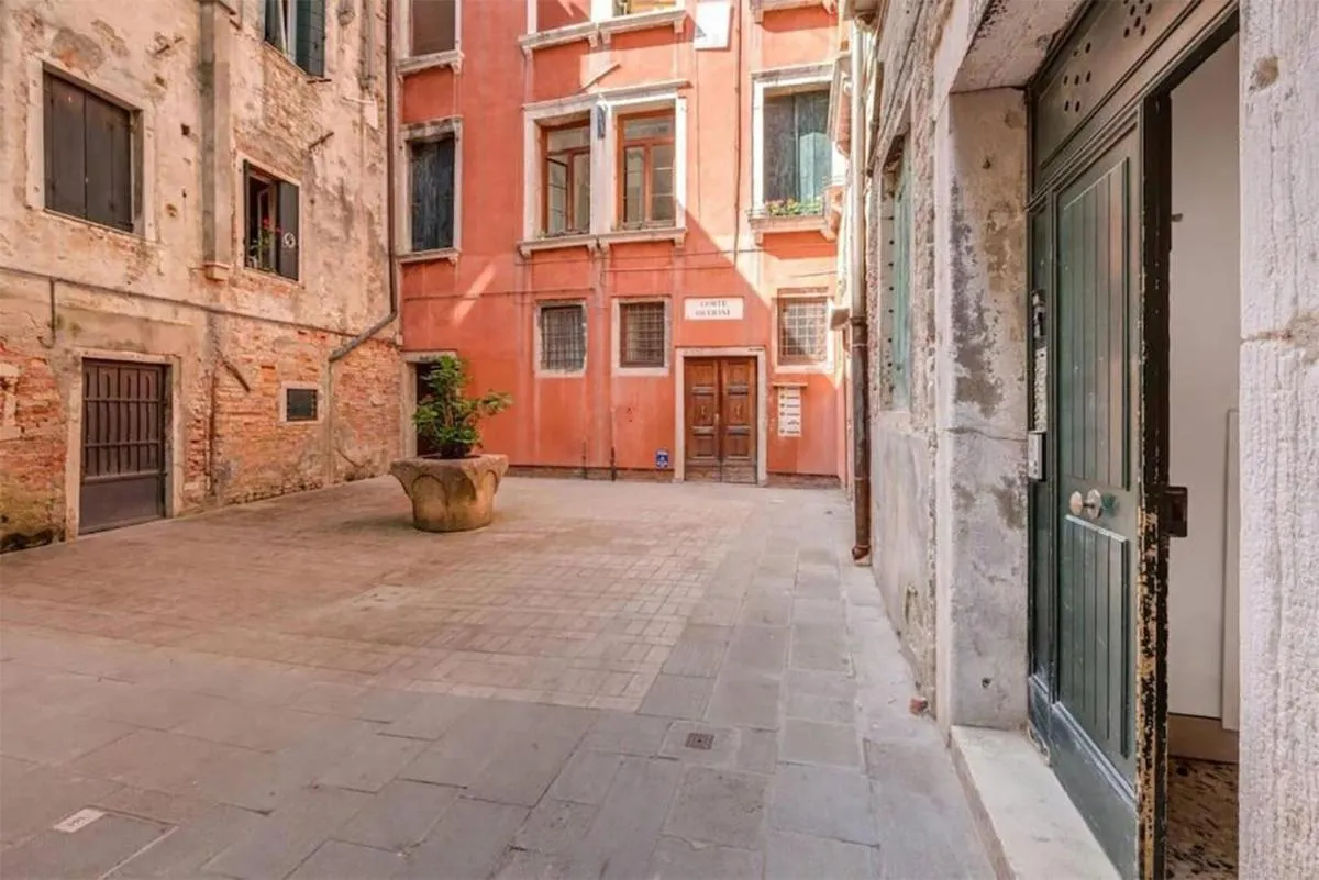 Image 2 of SAN MARCO Loft Apartment