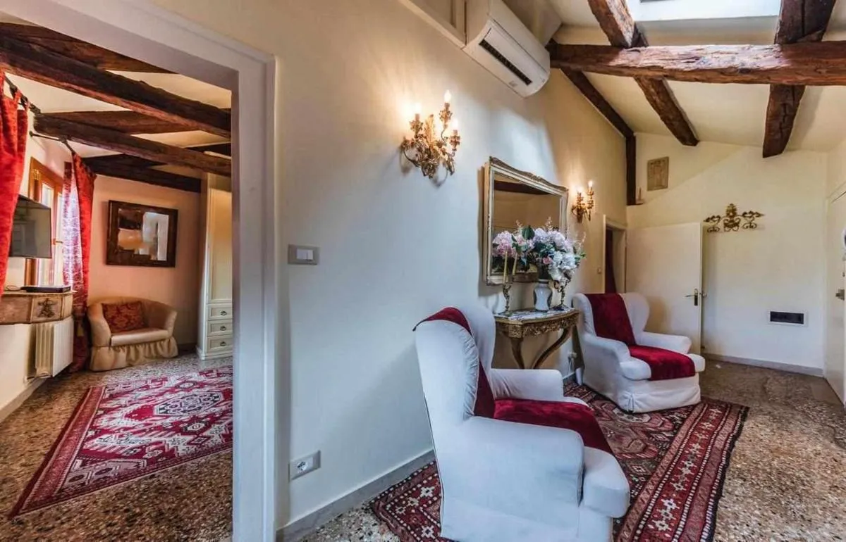 Image 3 of San Lio SuiteClose to S Marco square e wifi