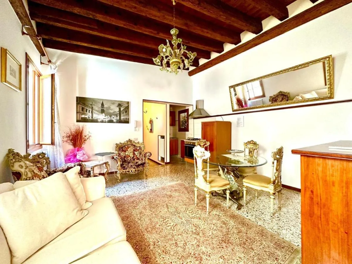 Image 1 of San Marco Canal View by Bricola Apartments