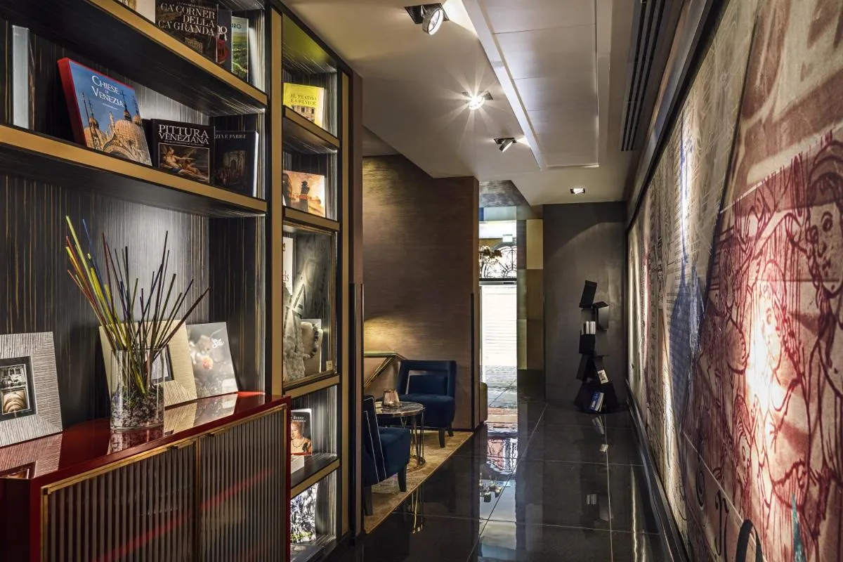 Image 4 of The Venice Times