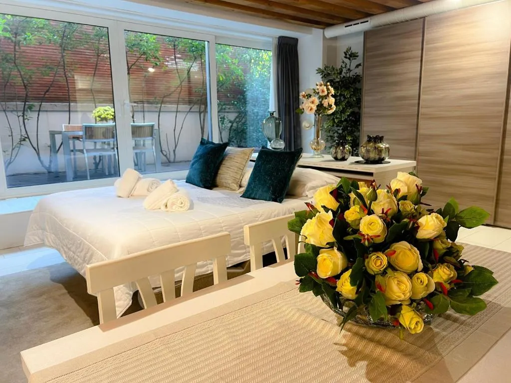 Image of Venice Lucky House