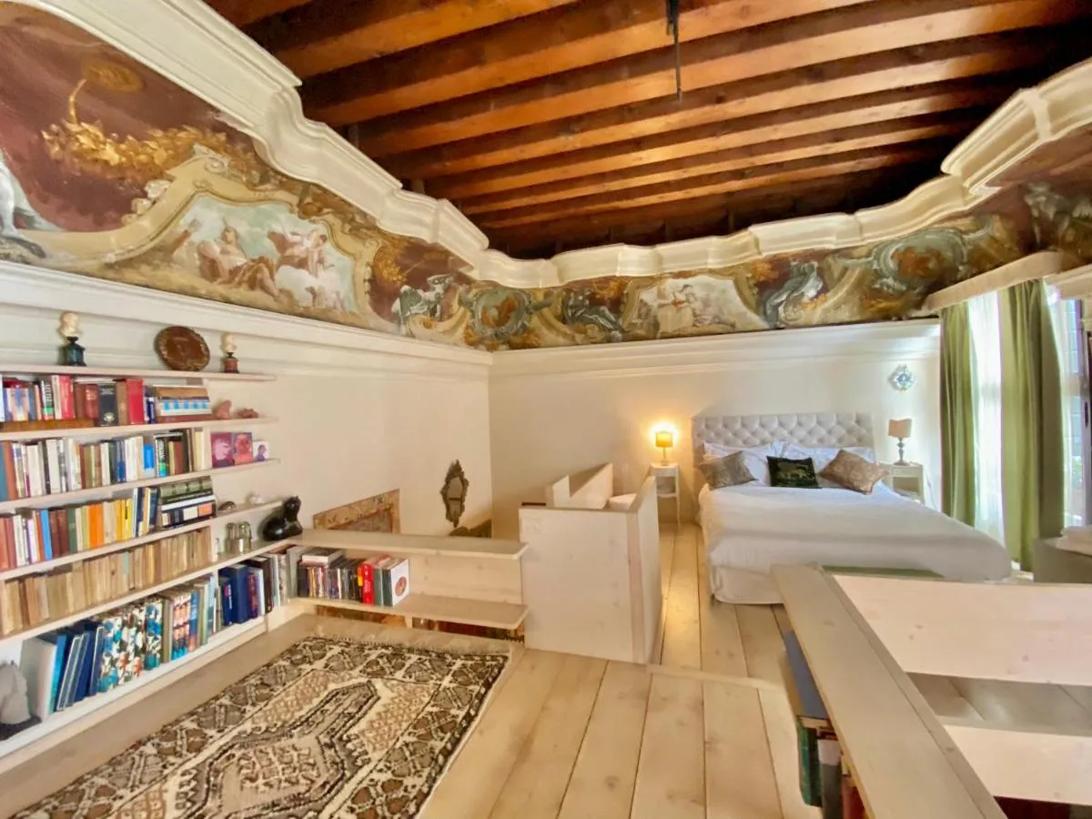 Image 1 of Venice Palace Luxury Apartment