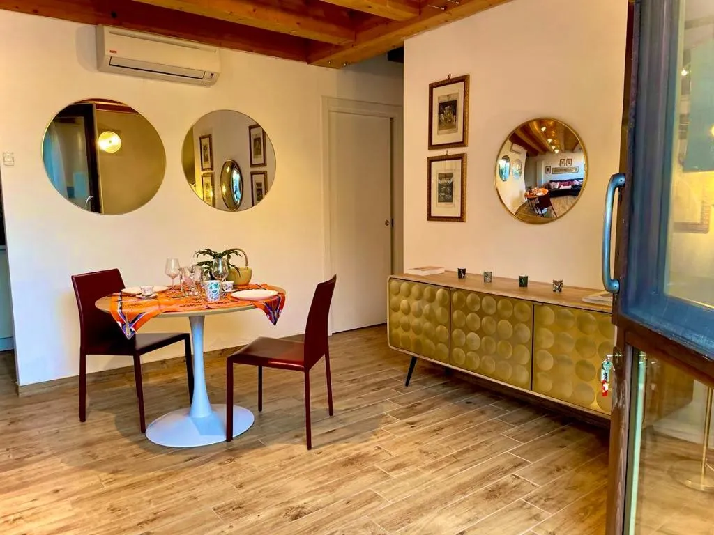 Image 6 of Venice Relax Garden