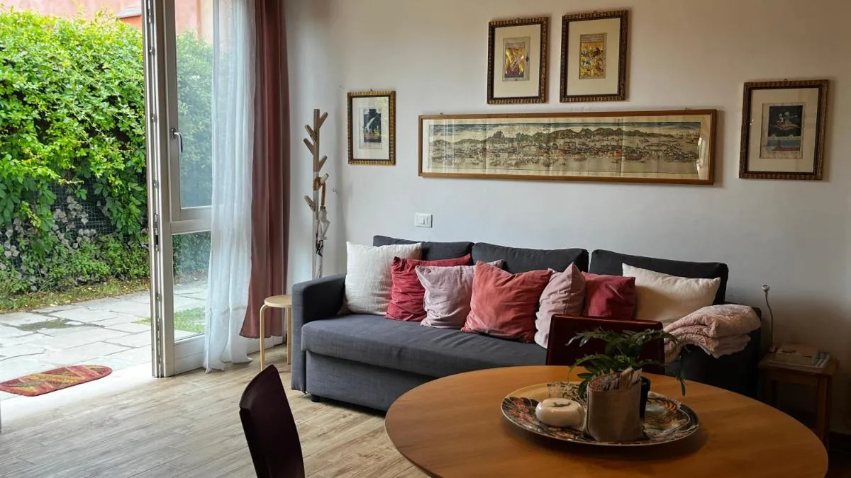 Image 5 of Venice Relax Garden