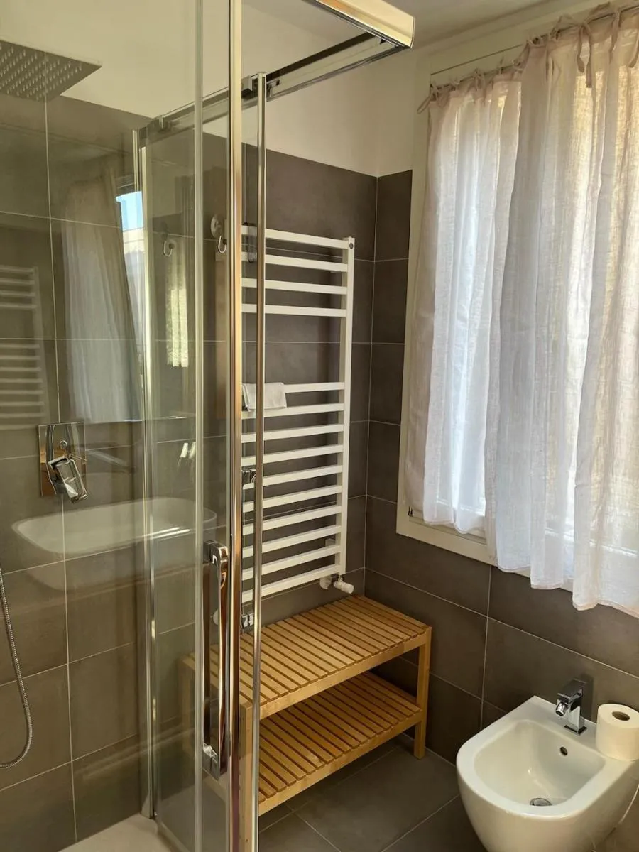 Image 5 of Victoria Studio