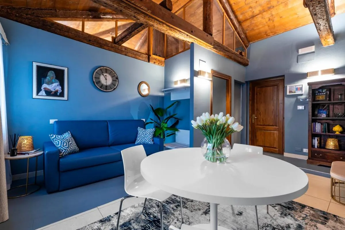 Image 3 of Vivaldi Suites R&R