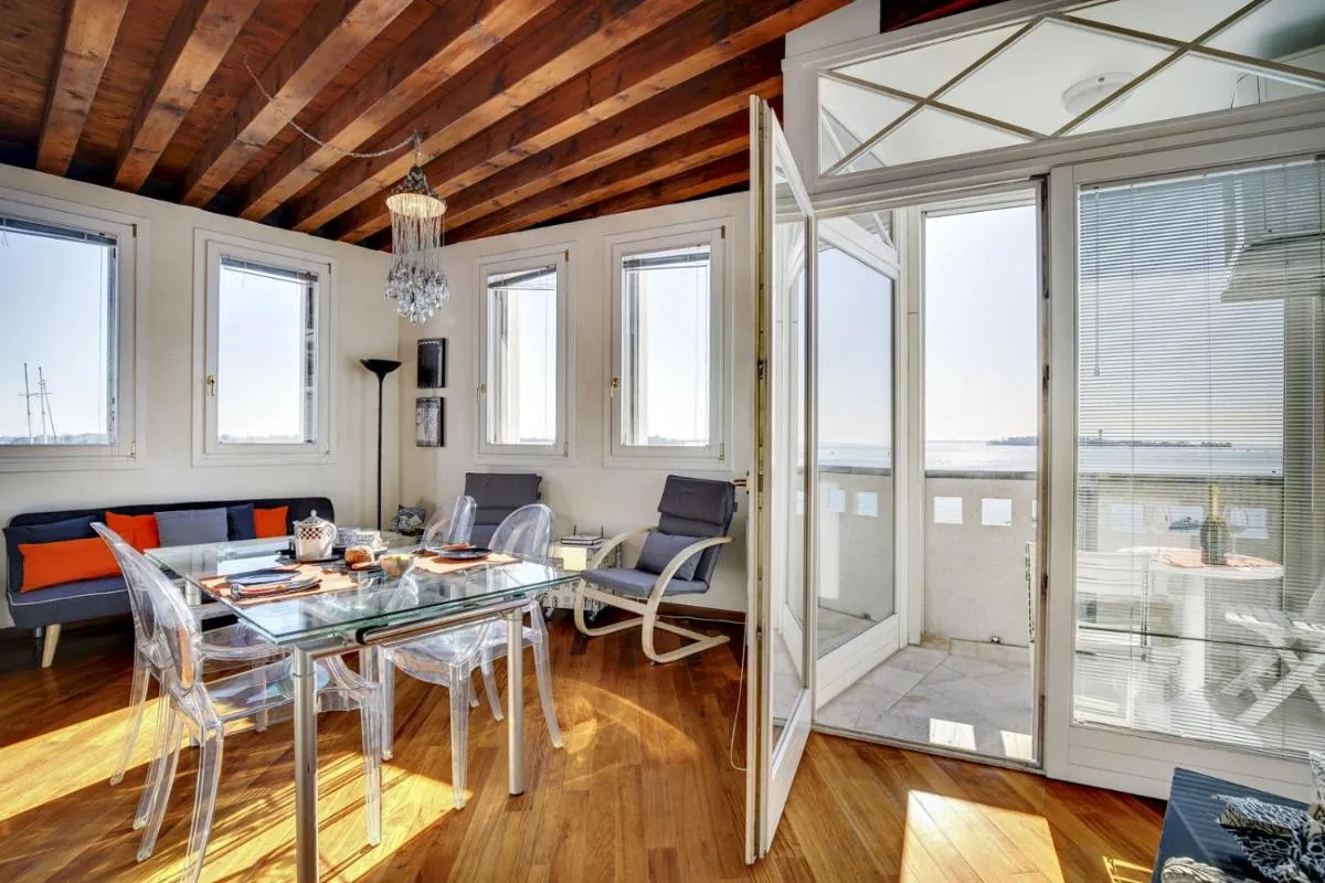 Image 1 of Wonderful view over venetian lagoon