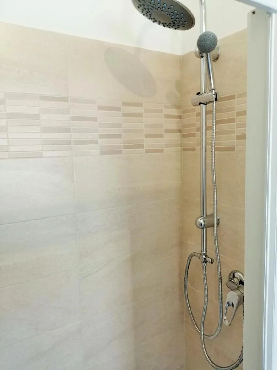 Image 5 of 458 Giardini