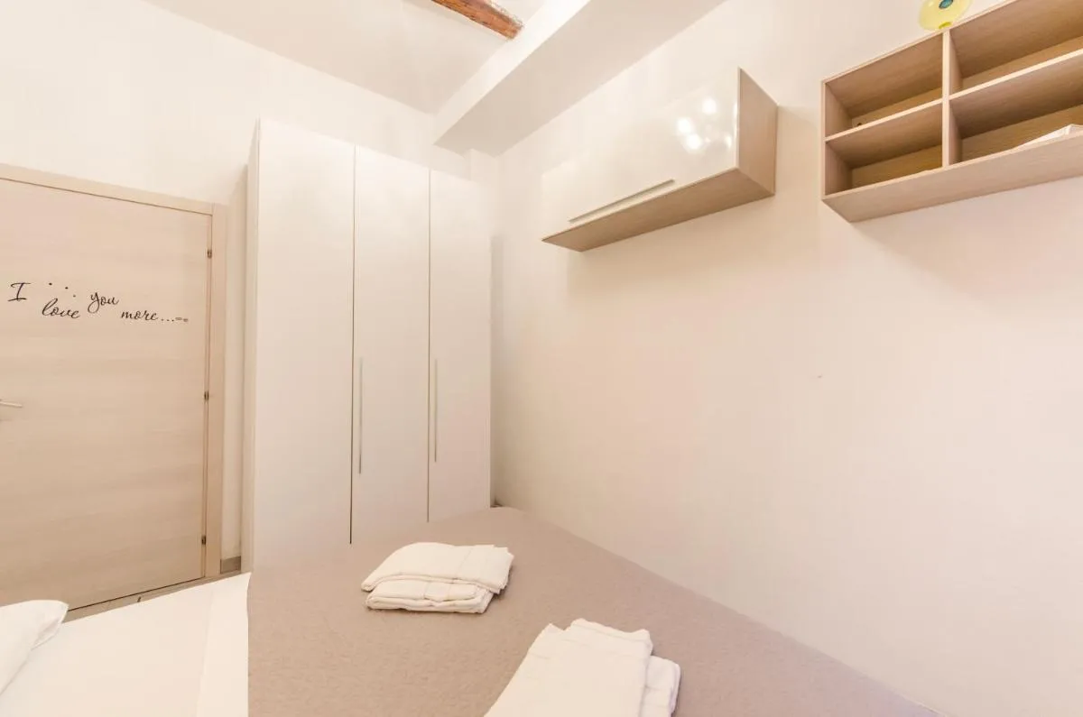 Image 6 of ANDREA Venice FLAT Mezzanine Floor