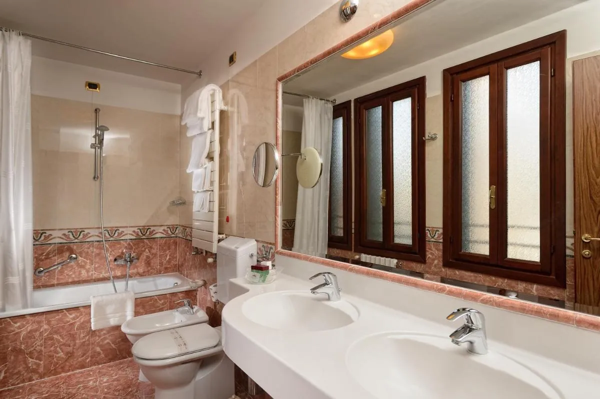 Image 2 of Albergo Cavalletto & Doge Orseolo