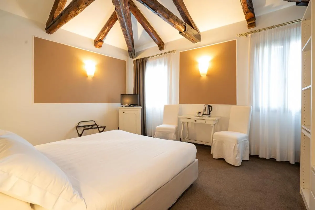 Image 6 of Alla Corte Rossa