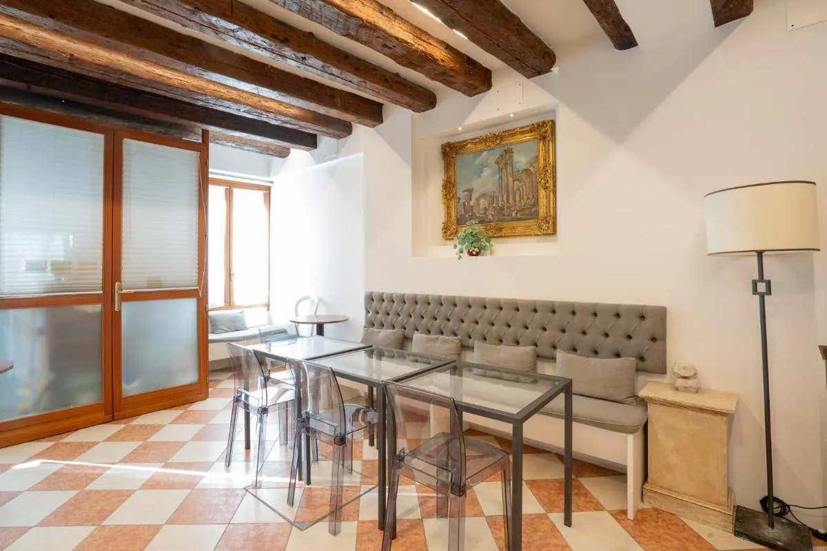 Image 2 of Alla Corte Rossa