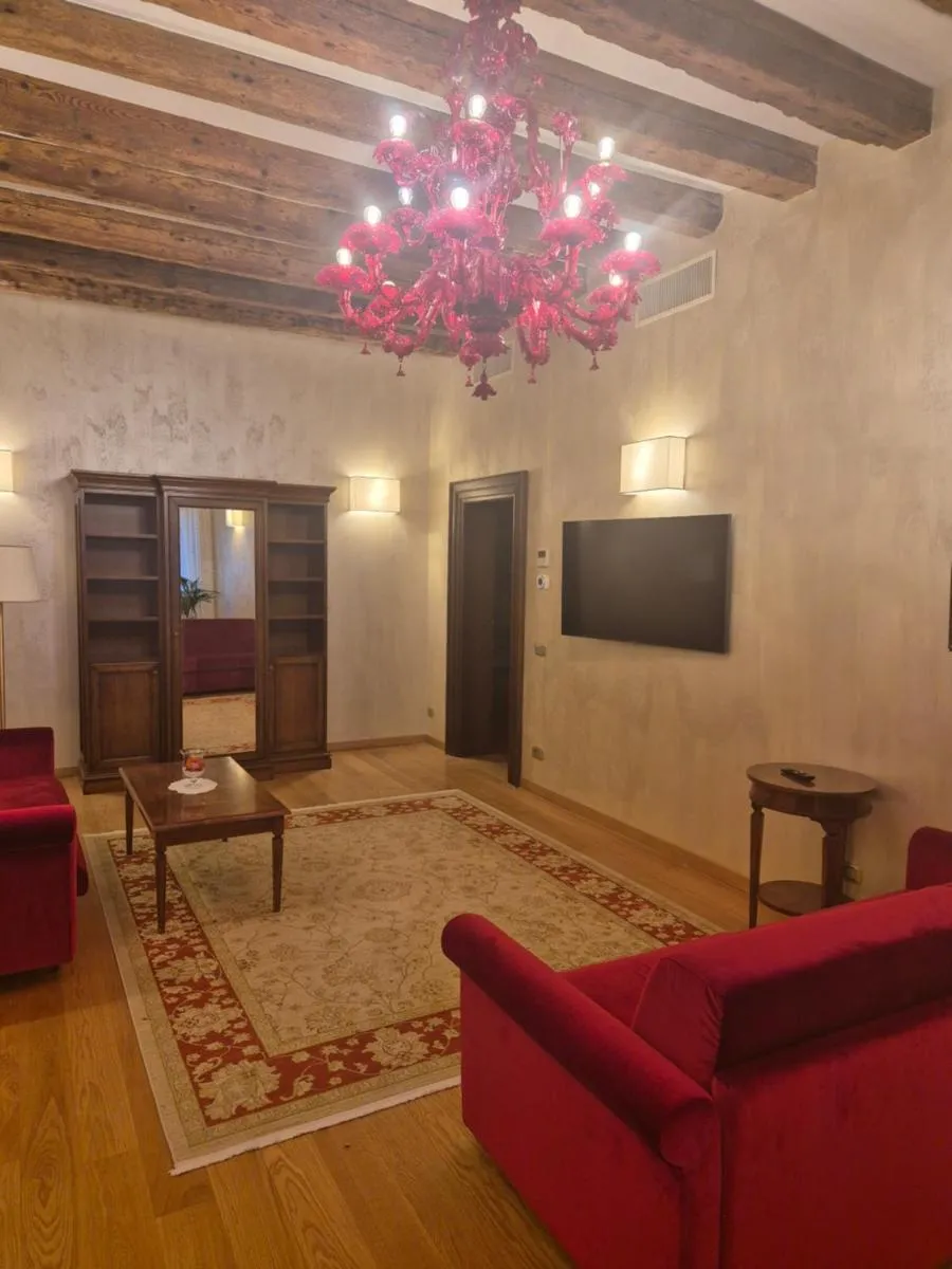 Image 1 of Alla vite dorata appartamenti