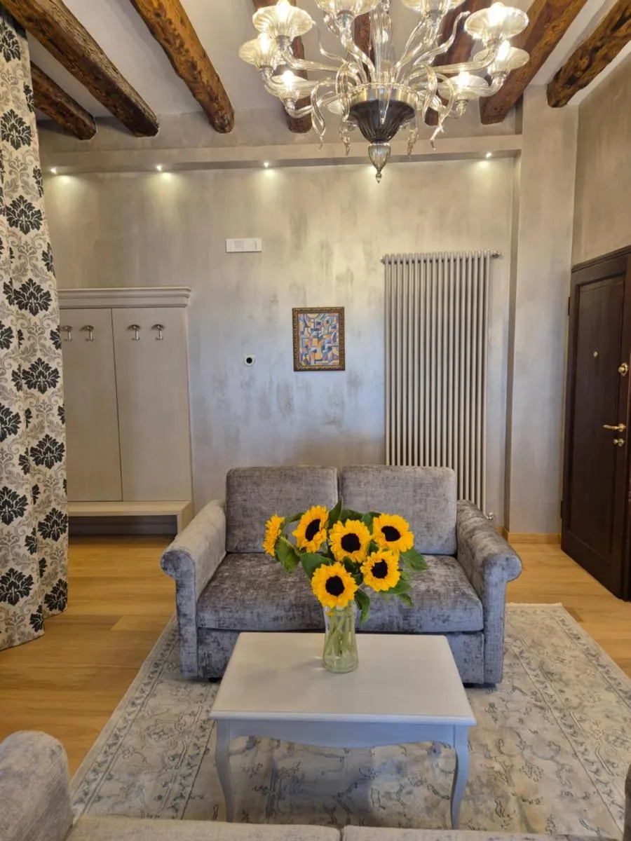 Image 3 of Alla vite dorata appartamenti